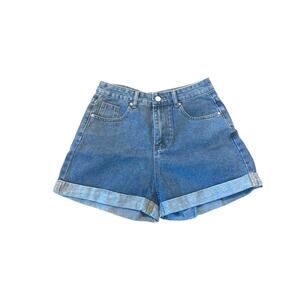 Denim Shorts( Not sure of the brand, I think they’re fashion Nova)